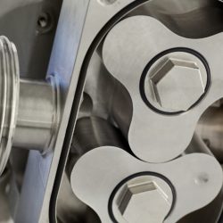 rotary-lobe-pump-close-up2 - 169755